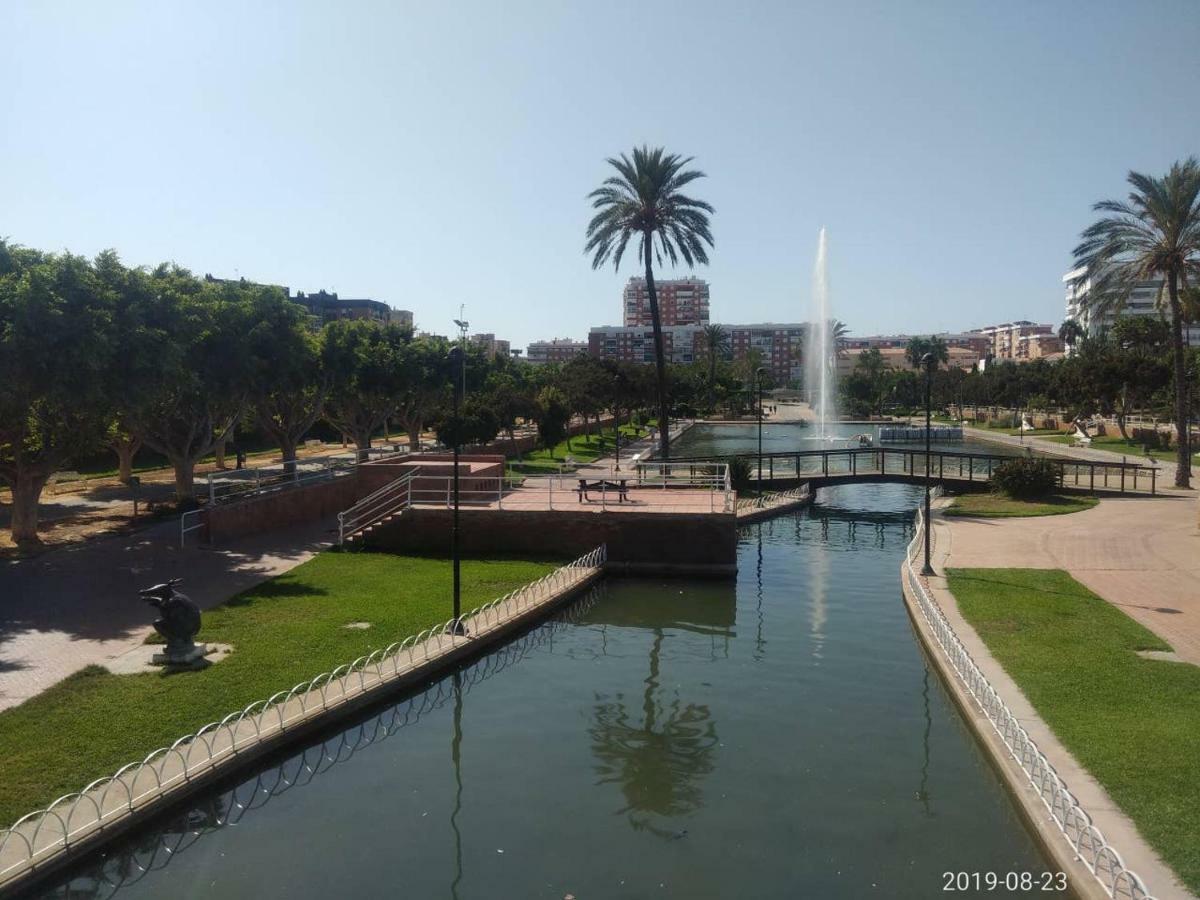 Apartamento Un lugar agradable en Málaga Exterior foto